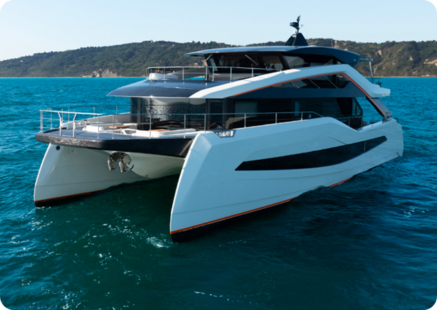 LUXURY YACHT 9